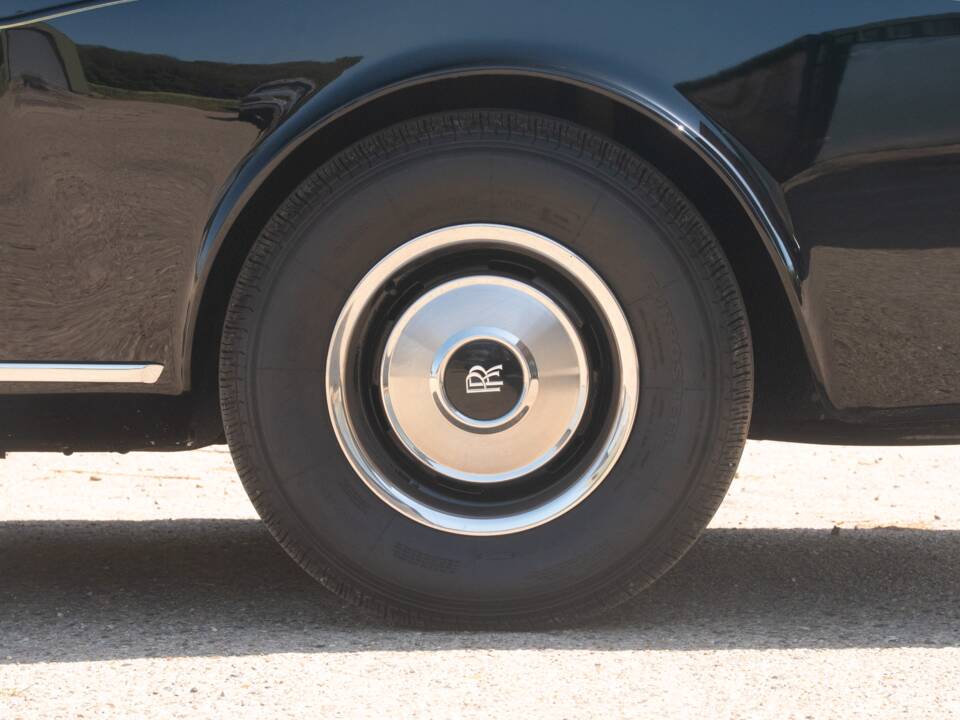 Immagine 26/46 di Rolls-Royce Corniche I (1981)