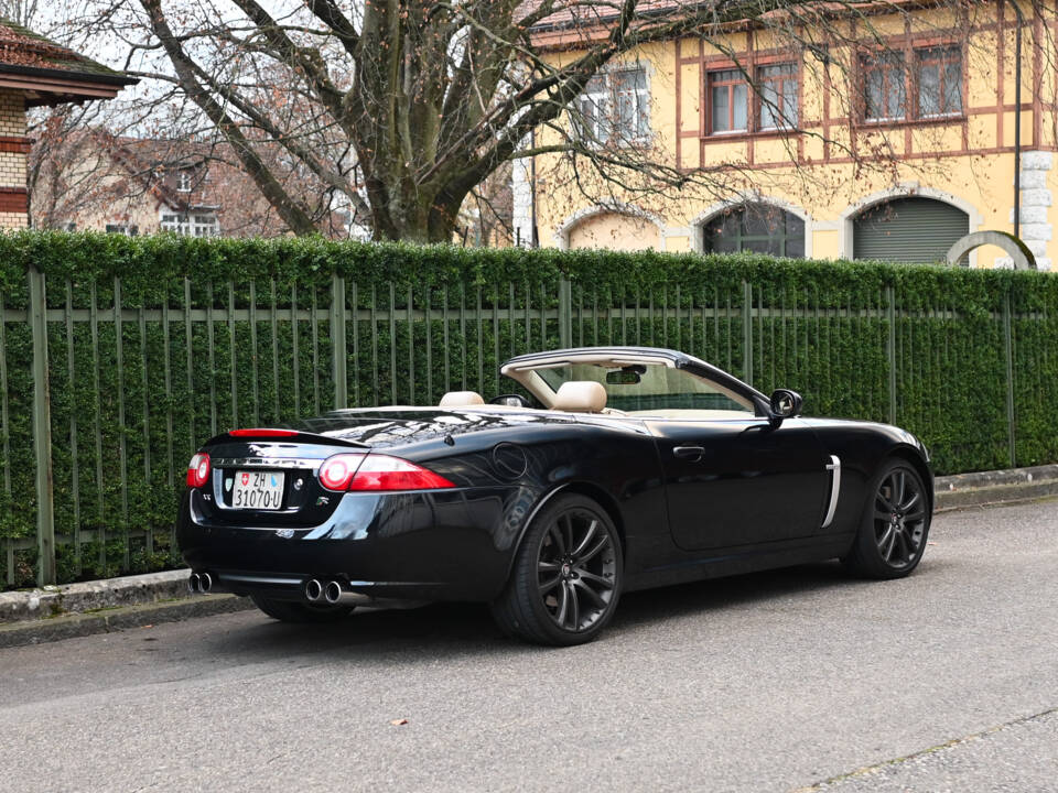 Imagen 4/43 de Jaguar XKR (2007)