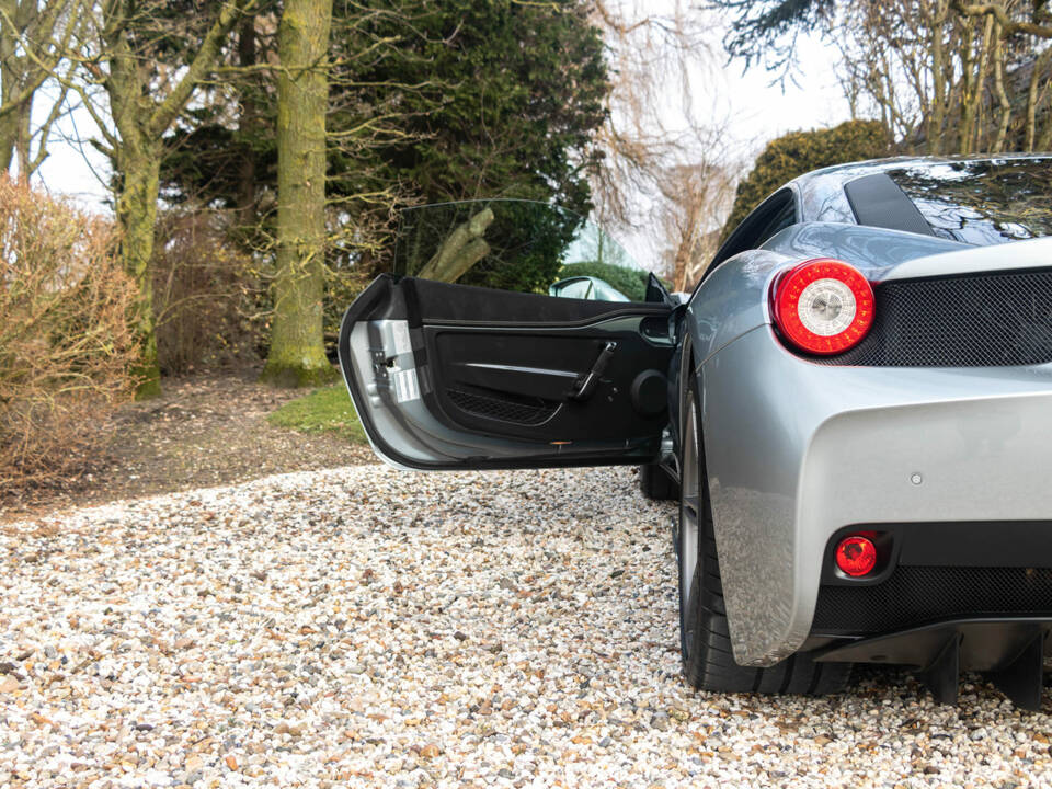 Afbeelding 7/15 van Ferrari 458 Speciale (2014)