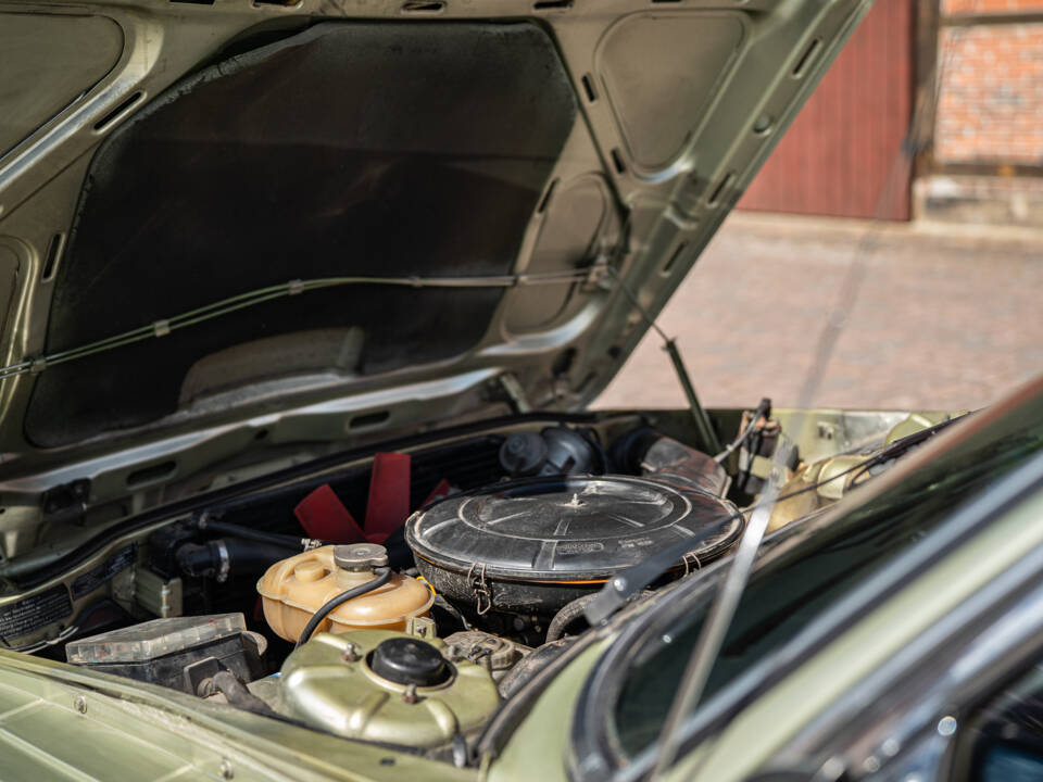 Image 9/46 of BMW 525 (1978)