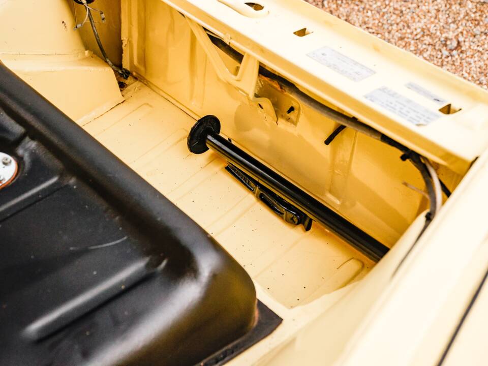 Bild 28/31 von Volkswagen Kübel 1600 (1978)