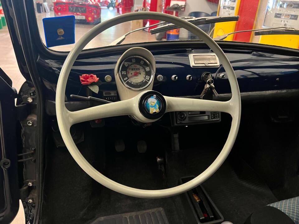 Image 8/17 de FIAT 500 Nuova (1966)