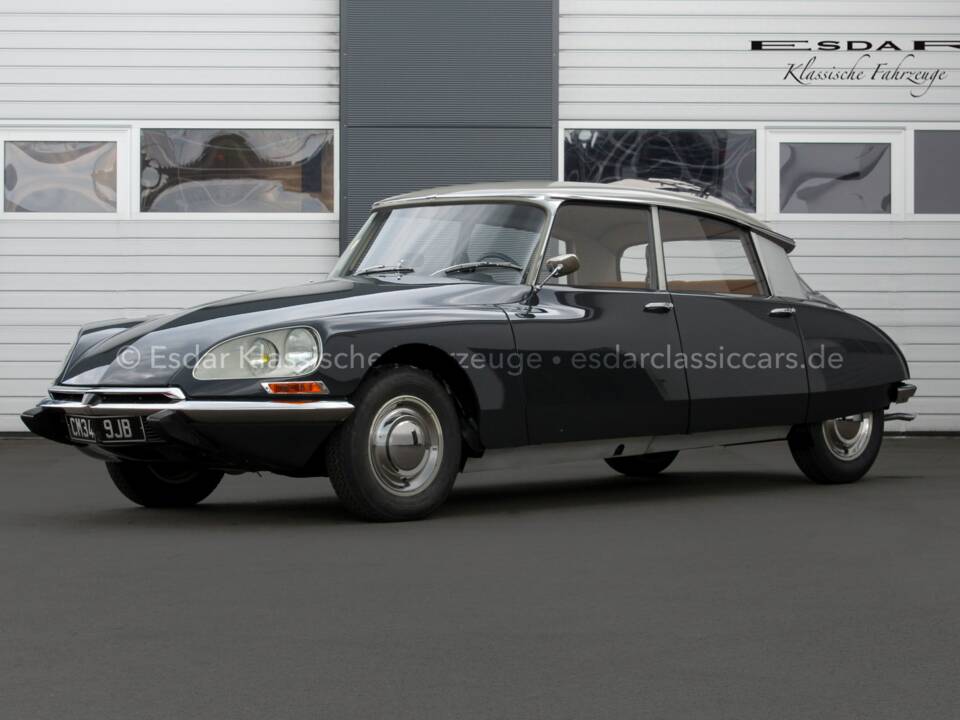 Immagine 1/35 di Citroën DS 21 (1968)