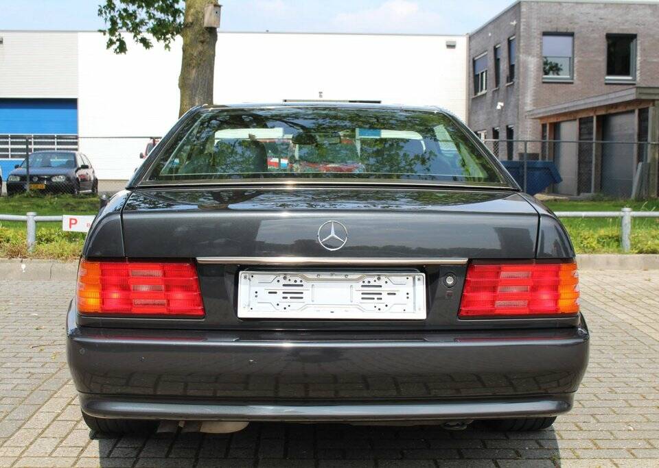 Image 5/8 of Mercedes-Benz 300 SL (1991)