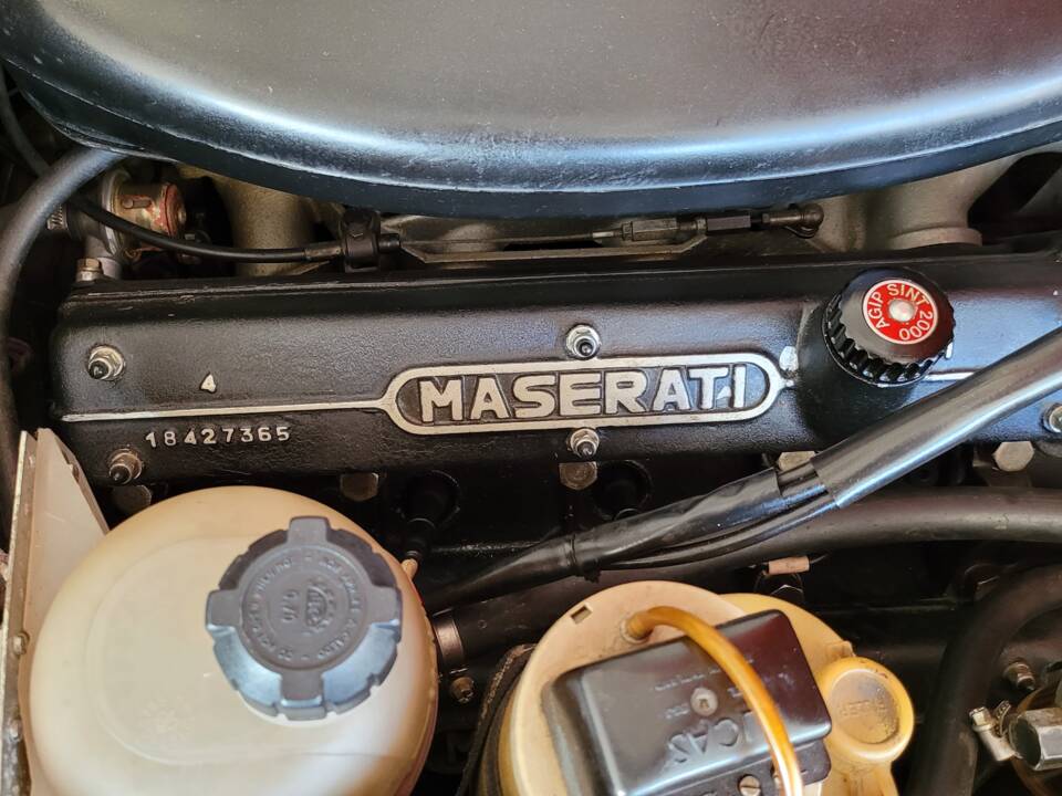 Bild 36/38 von Maserati Indy 4200 (1970)