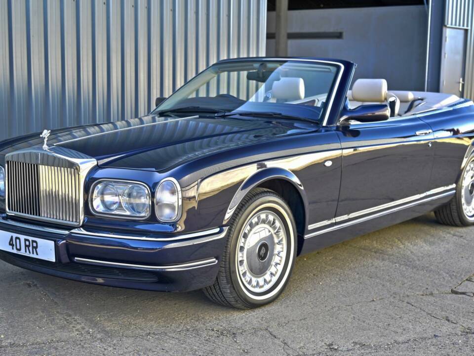Bild 4/50 von Rolls-Royce Corniche V (2000)