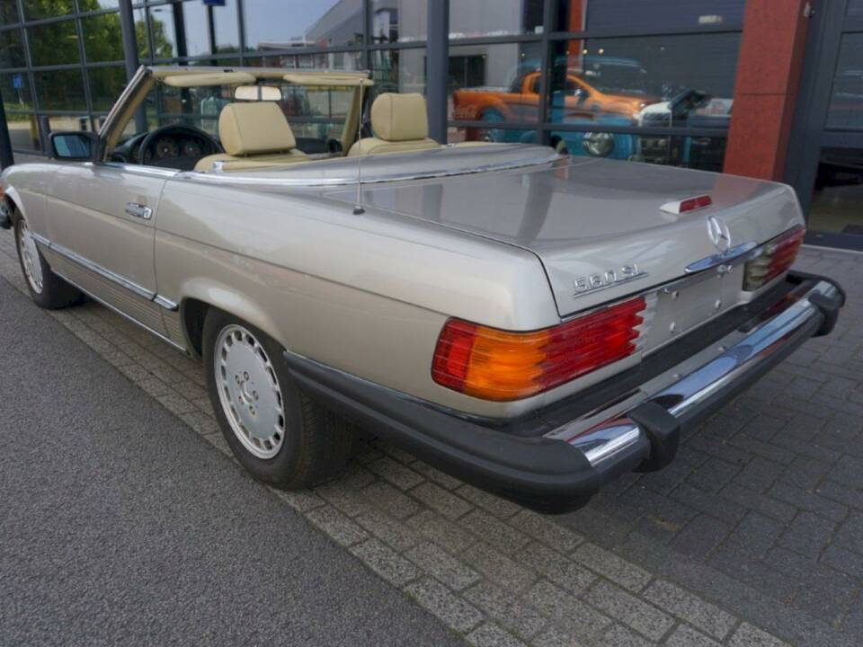 Bild 13/36 von Mercedes-Benz 560 SL (1989)