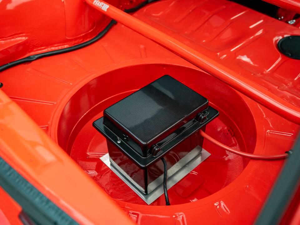 Afbeelding 20/61 van Volkswagen Golf Mk I GTI Pirelli 1.8 (1983)
