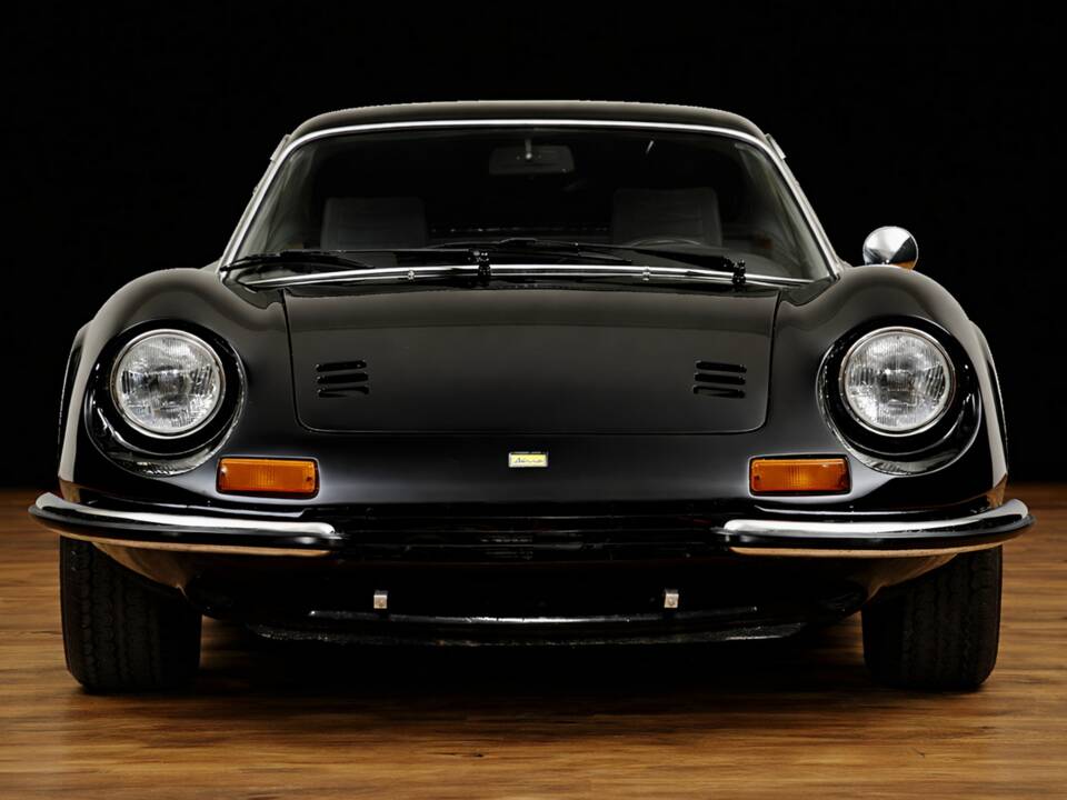 Bild 4/20 von Ferrari Dino 246 GT (1972)