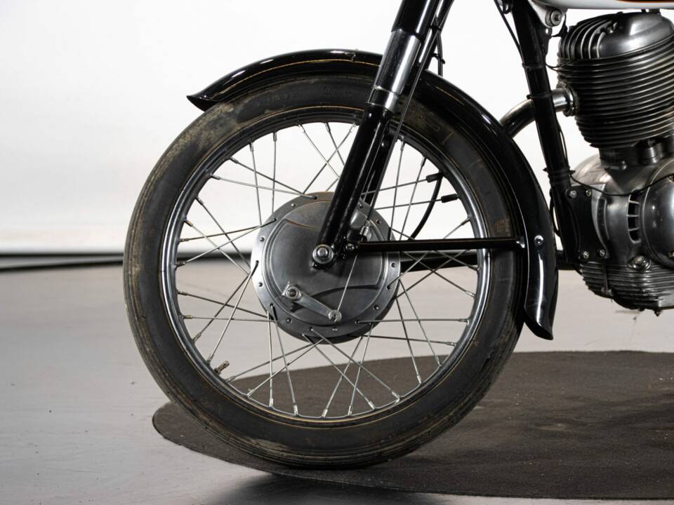 Bild 31/50 von Moto Morini Tresette Sprint (1962)