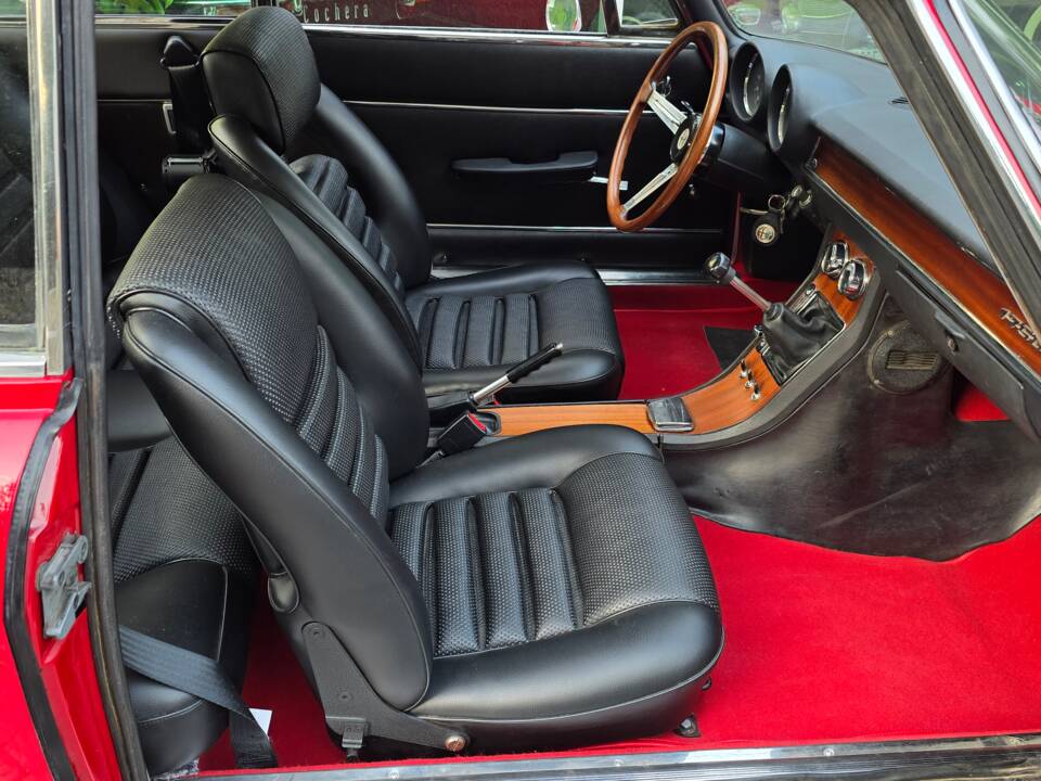 Image 33/34 of Alfa Romeo 1750 GT Veloce (1969)