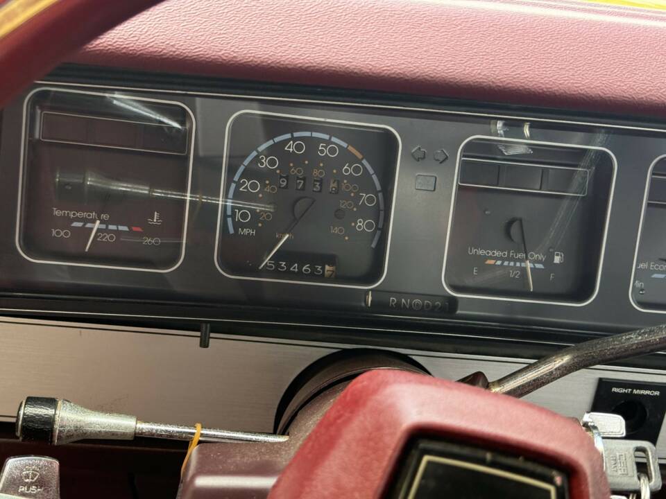 Image 14/22 of Chevrolet Caprice Classic (1985)