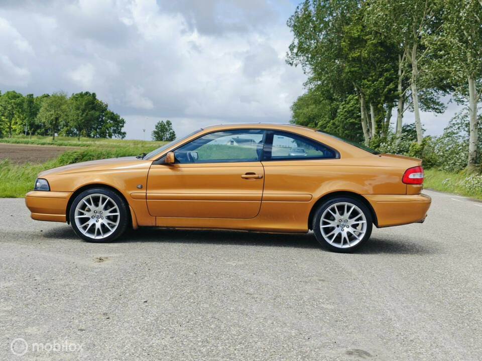 Imagen 10/32 de Volvo C70 2.4 T (1999)