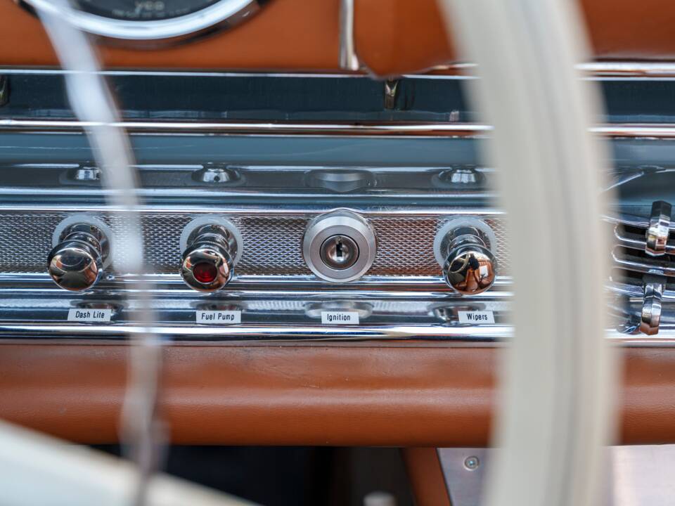 Image 24/33 de Mercedes-Benz 300 SL Roadster (1957)