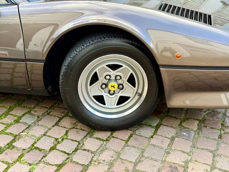 Image 36/50 of Ferrari 308 GTS (1900)