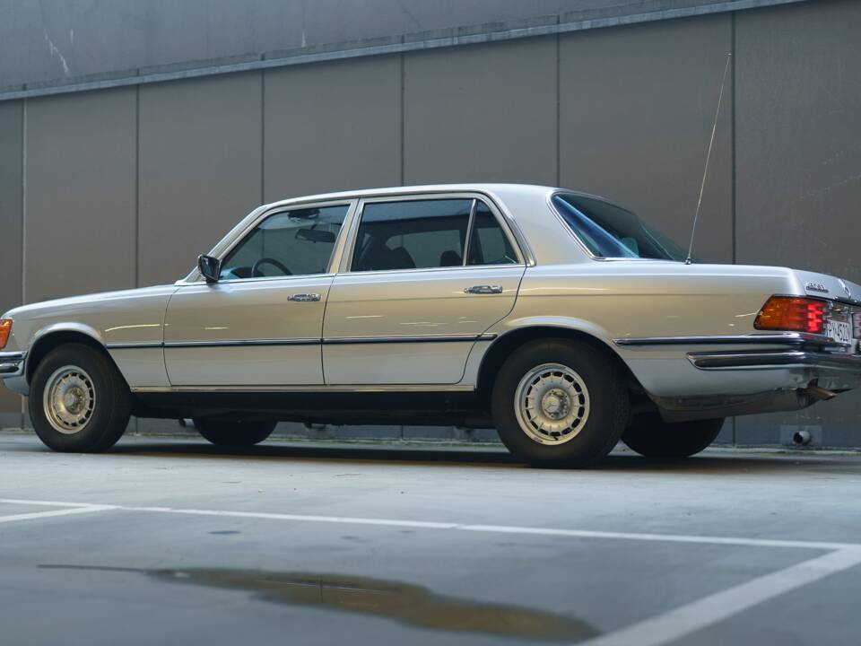 Bild 3/95 von Mercedes-Benz 450 SEL 6,9 (1976)
