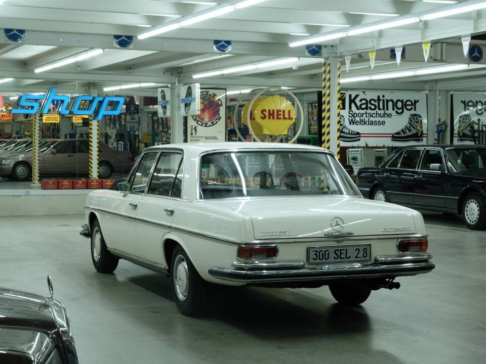 Afbeelding 8/70 van Mercedes-Benz 300 SEL (1968)