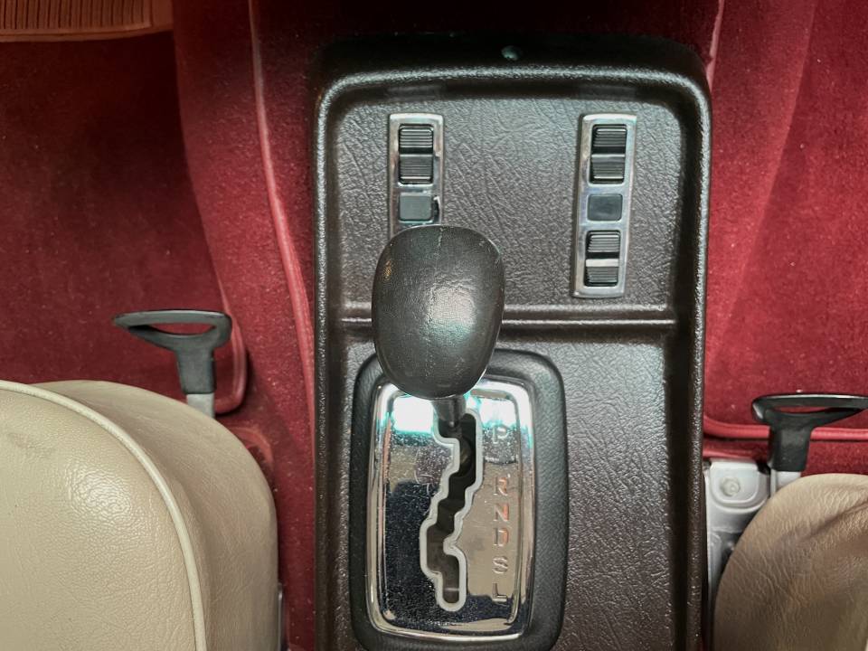 Image 17/50 of Mercedes-Benz 280 SE 4,5 (1972)