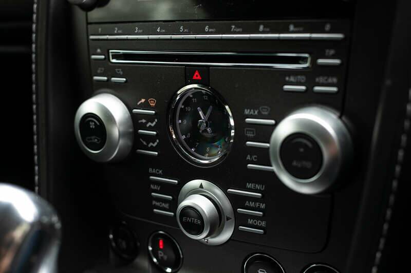 Imagen 23/46 de Aston Martin V12 Zagato (2011)