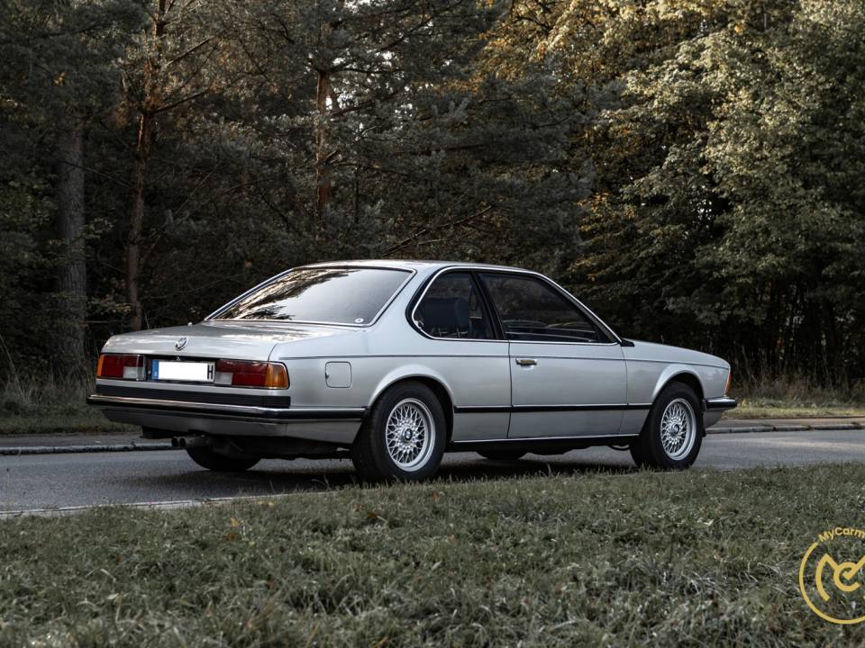 Immagine 3/20 di BMW 628 CSi (1983)