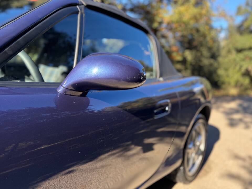 Imagen 13/43 de Mazda MX-5 1.8 (2001)