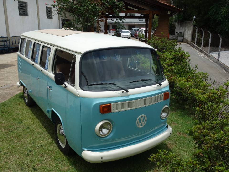 Image 4/45 de Volkswagen T2b Camper (1978)