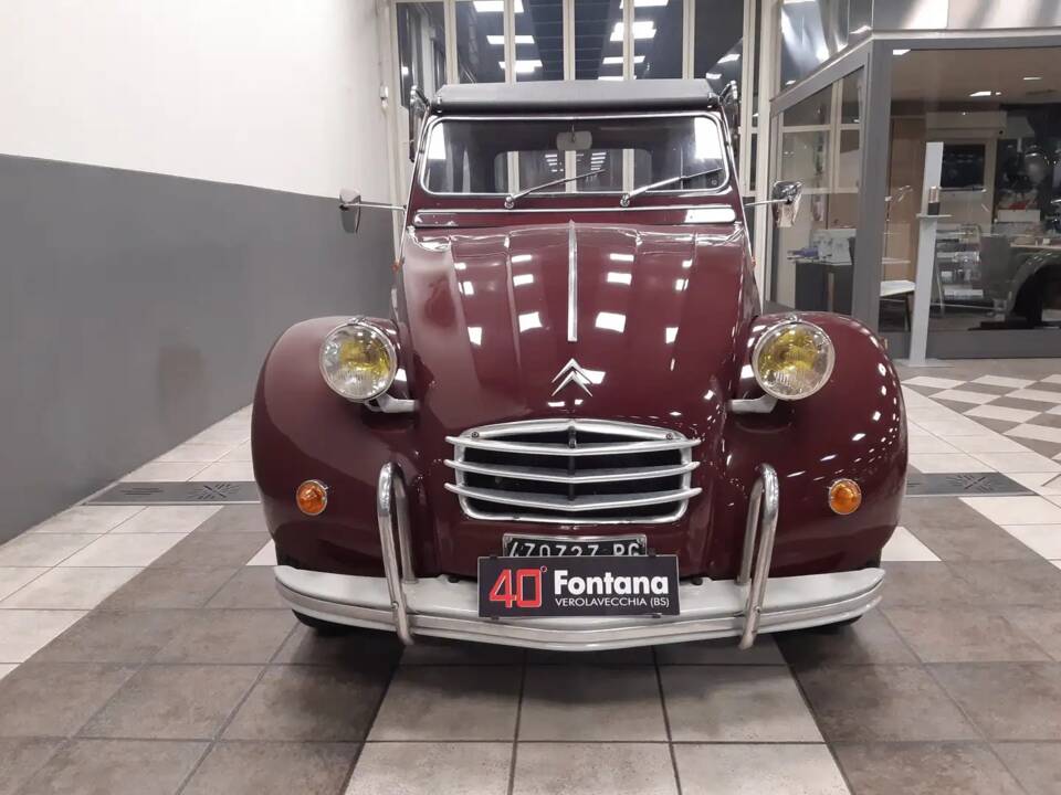 Image 2/12 of Citroën 2 CV 6 (1984)