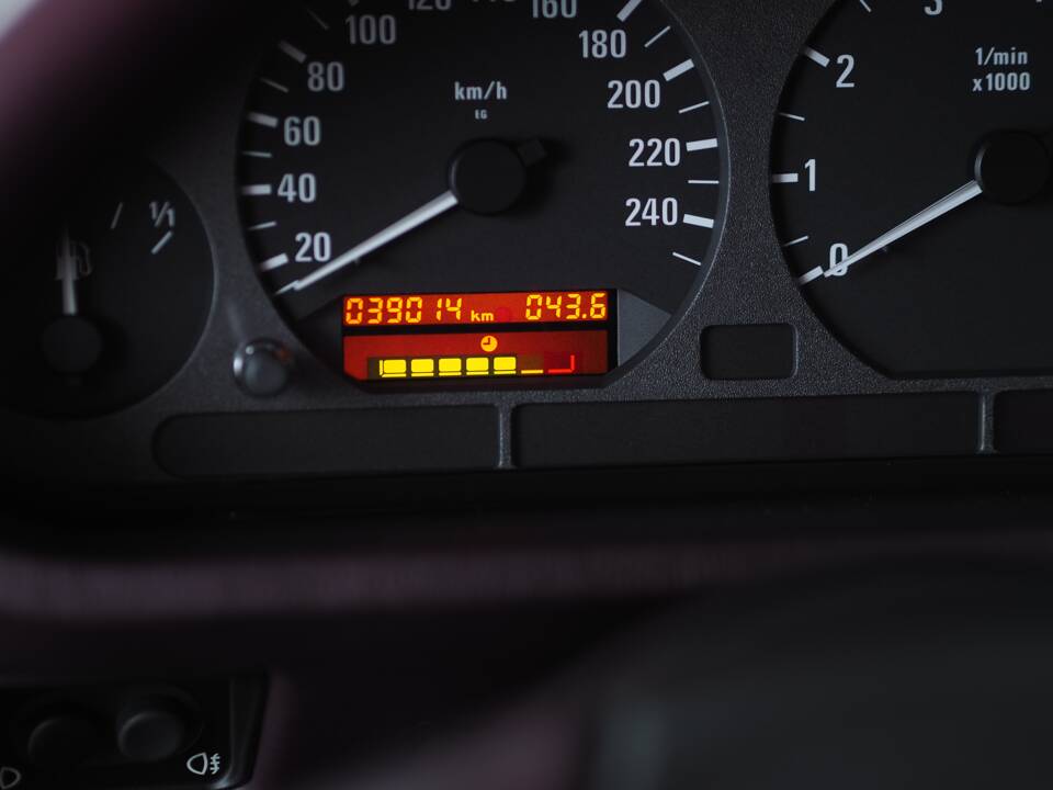 Bild 47/47 von BMW Z3 1.9 (1997)