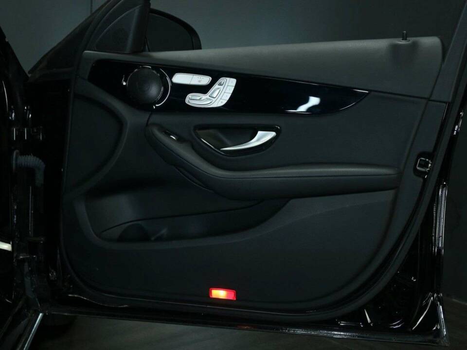 Bild 30/49 von Mercedes-Benz C 220 d 4MATIC (2021)