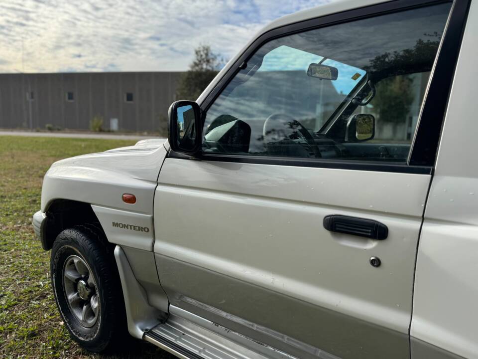 Image 25/35 of Mitsubishi Shogun 2800 TD (1998)