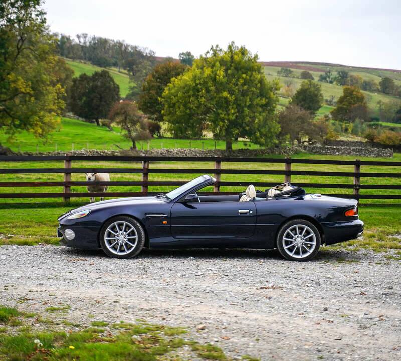 Bild 31/50 von Aston Martin DB 7 Vantage Volante (2002)
