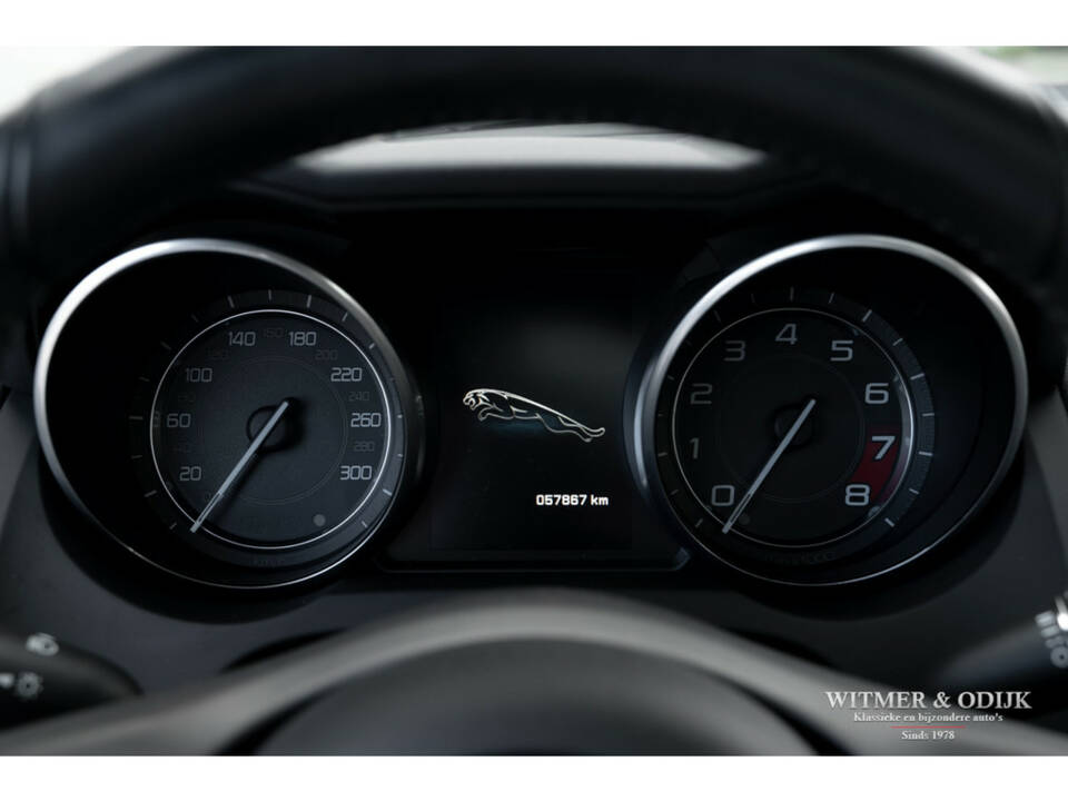 Bild 13/29 von Jaguar F-Type S (2015)
