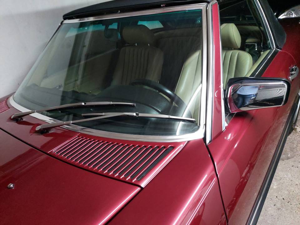 Image 11/20 of Mercedes-Benz 300 SL (1989)