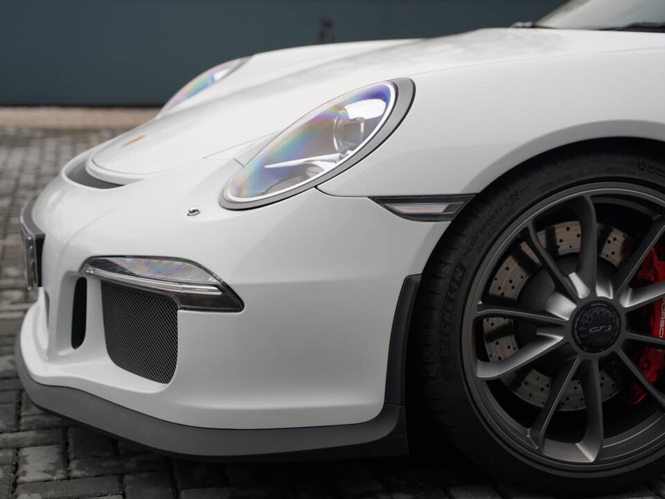 Bild 36/50 von Porsche 911 GT3 (2015)