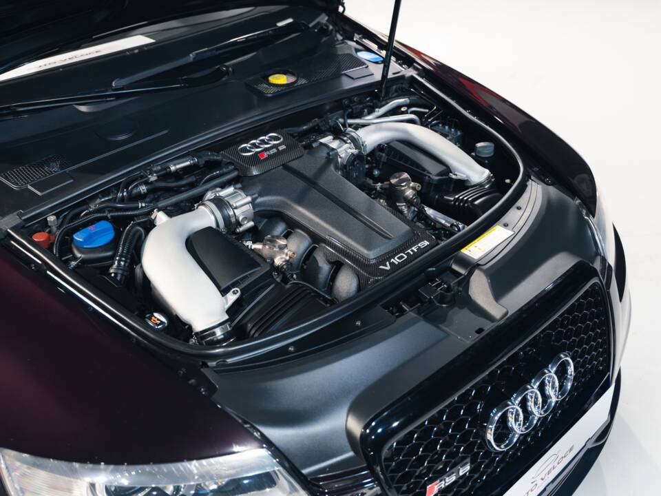 Imagen 23/36 de Audi RS6 Avant (2010)