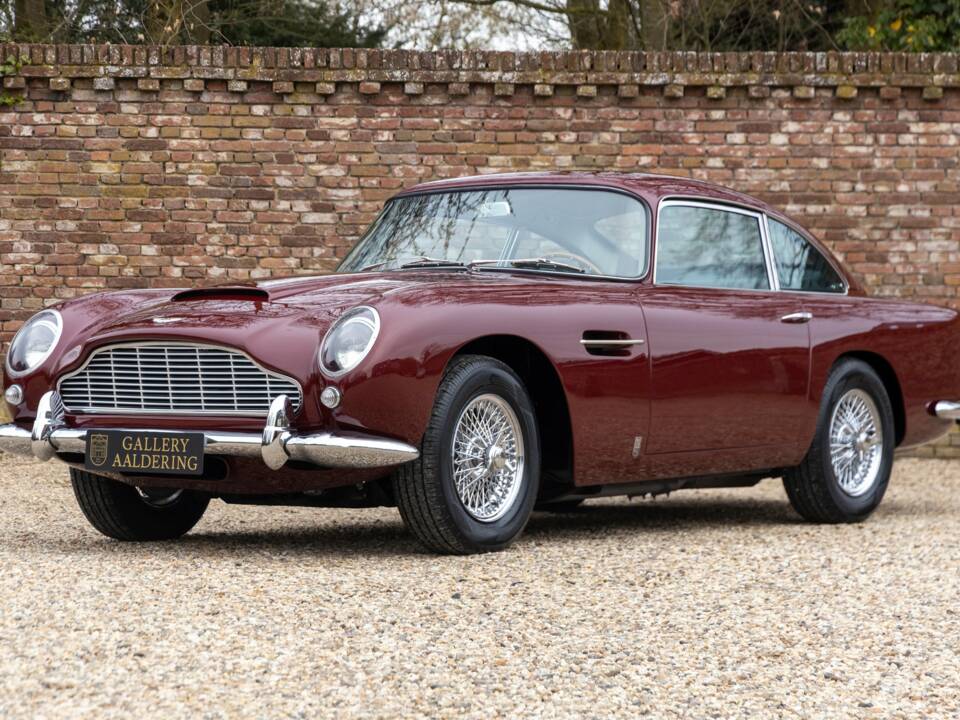 Image 1/50 de Aston Martin DB 5 Vantage (1965)