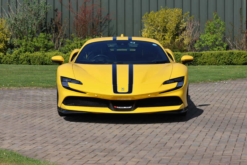 Bild 6/44 von Ferrari SF90 Stradale (2021)