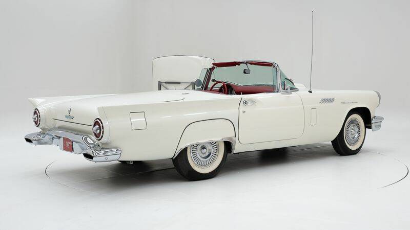 Imagen 2/15 de Ford Thunderbird (1956)