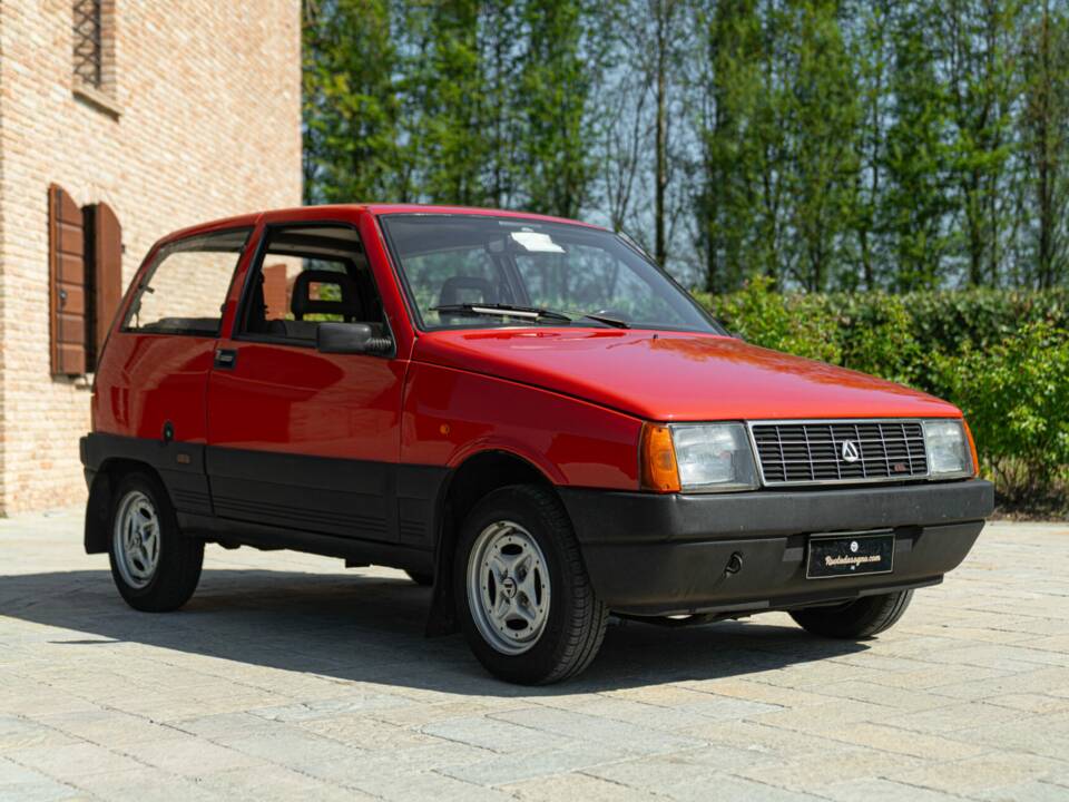 Immagine 2/50 di Autobianchi Y10 4WD (1987)