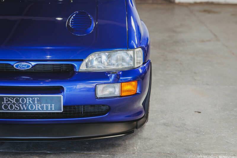 Image 46/50 of Ford Escort RS Cosworth (1996)