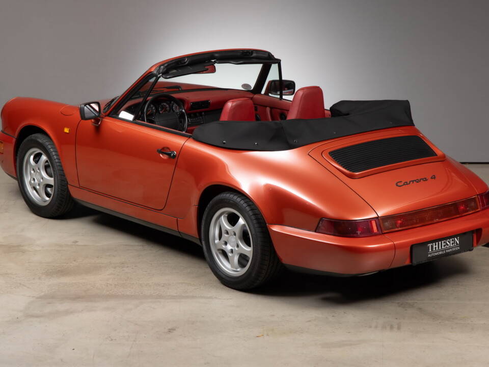 Image 7/34 of Porsche 911 Carrera 4 (1991)