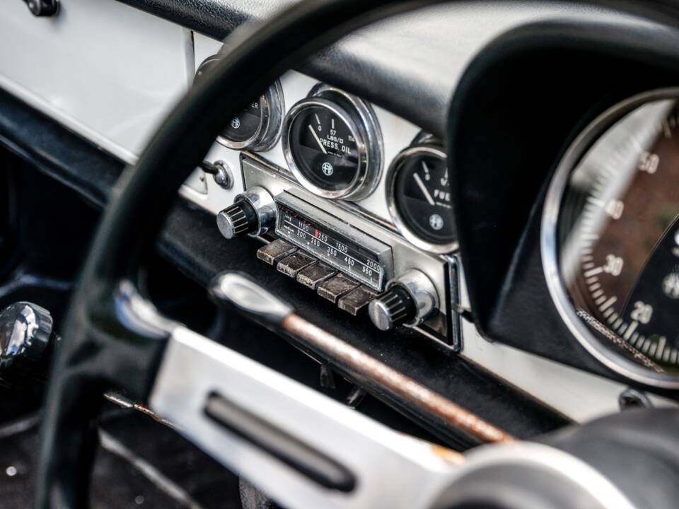 Immagine 24/35 di Alfa Romeo 1600 Spider Duetto (1967)