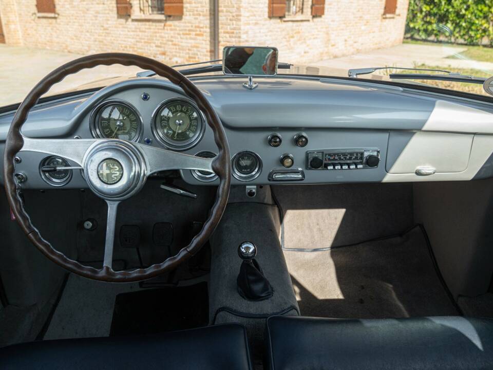 Immagine 45/50 di Alfa Romeo 1900 C Sprint (1955)