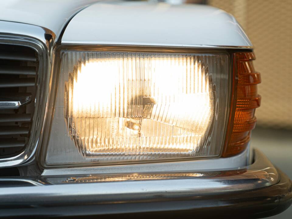 Image 10/50 de Mercedes-Benz 300 SL (1986)