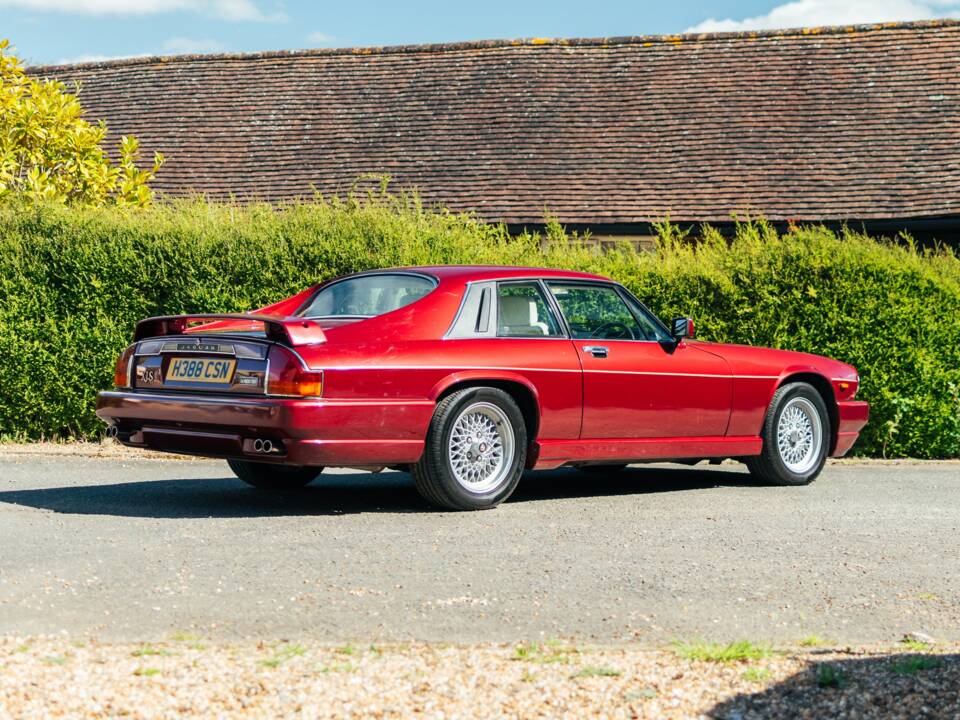 Image 3/50 of Jaguar XJR-S V12 Le Mans (1991)