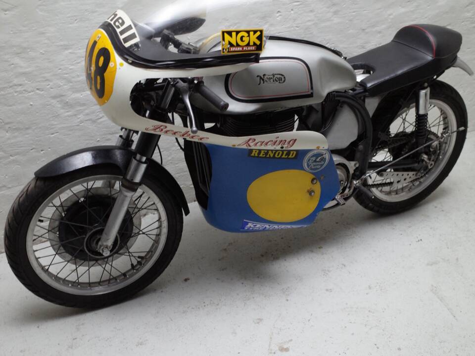 Image 25/26 of Norton Manx 500 (1955)