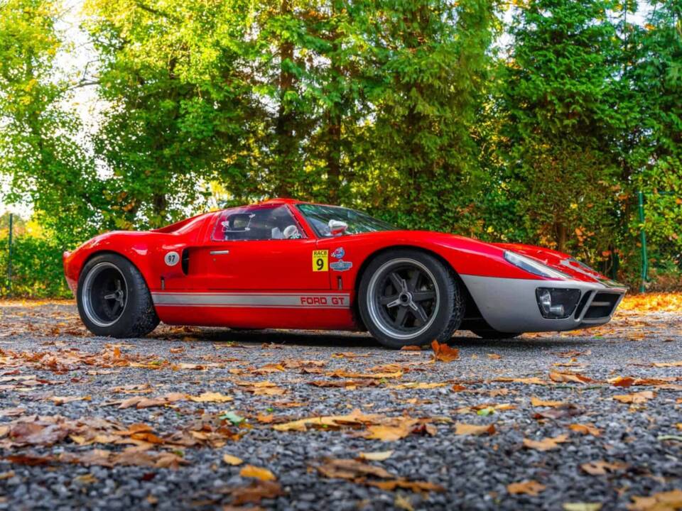 Immagine 6/44 di Ford GT40 (1966)