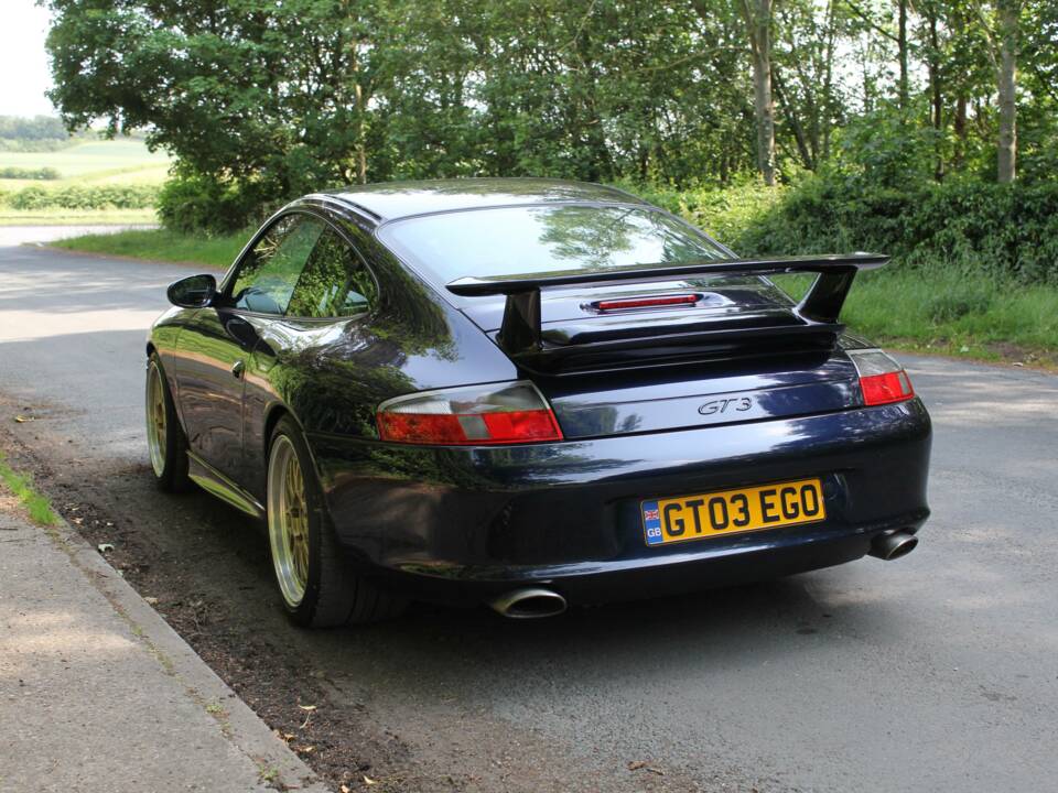Image 4/16 of Porsche 911 GT3 (2003)