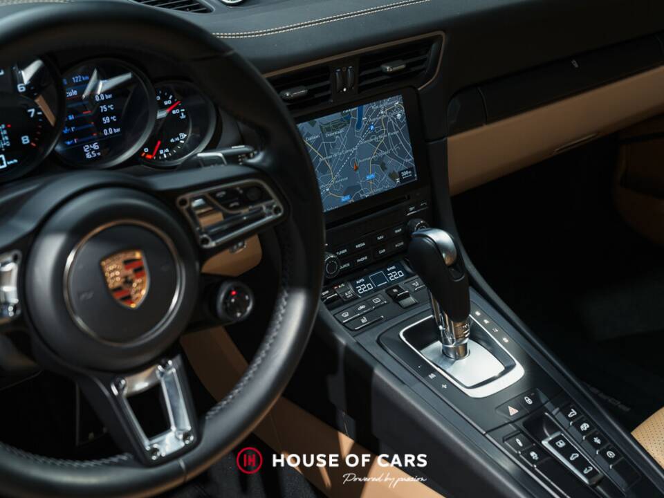 Bild 19/24 von Porsche 911 Carrera 4 GTS (2017)