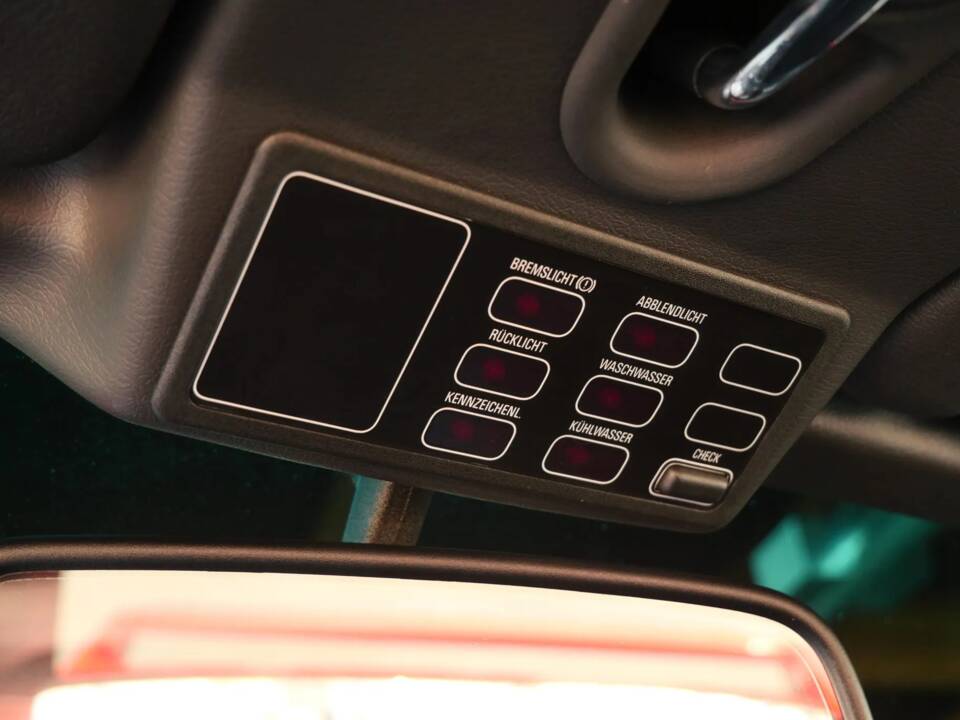 Afbeelding 18/26 van BMW M3 (1989)